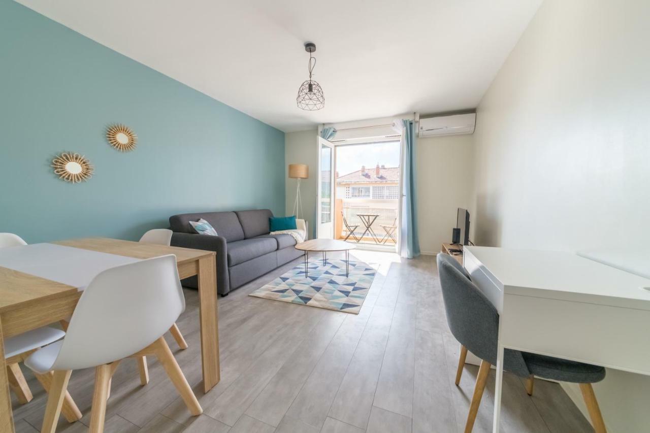 A 2 Pas Du Palais Free Parking Appartement Avignon